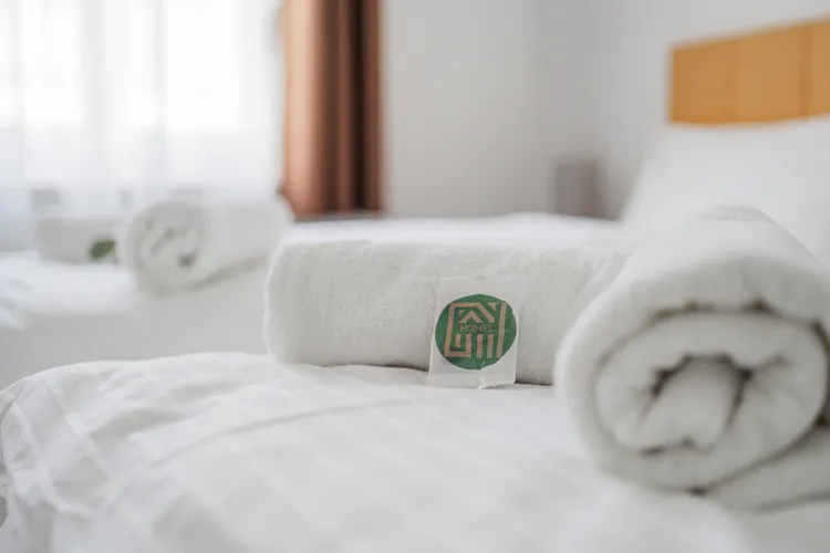 HOME1 – Albertine Aparthotel für 4 Personen (2EB+SS) #03B