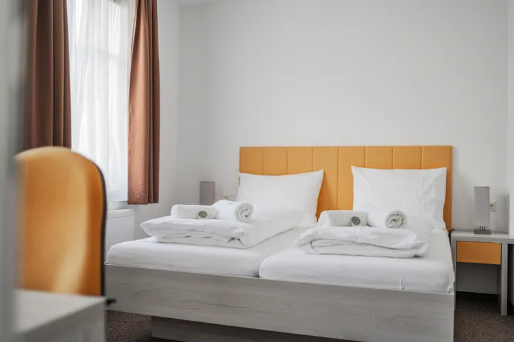 HOME1 – Albertine Aparthotel für 3 Personen (DB+SS) #06