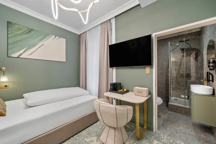 HOME1 – Lumes Boutique Hotel (EB)