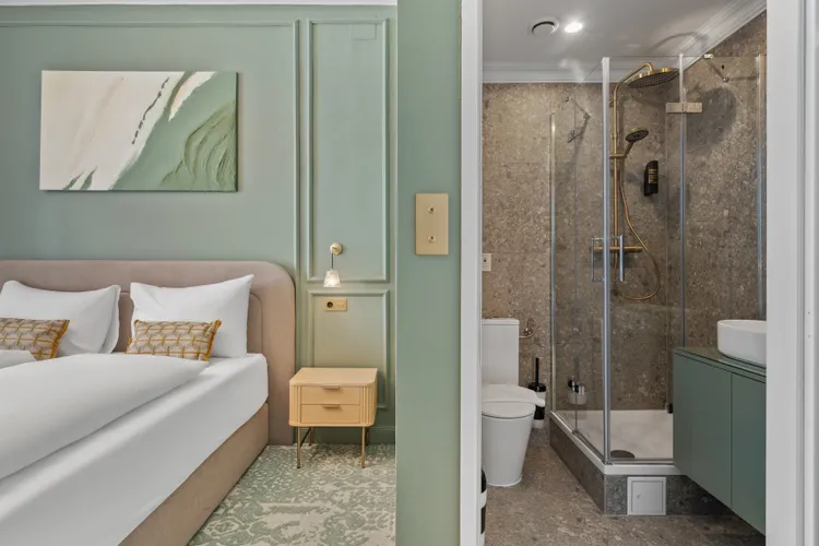 HOME1 – Lumes Boutique Hotel (DB)